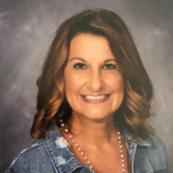 Meet your Posher, Marci - Picture 1 of 1